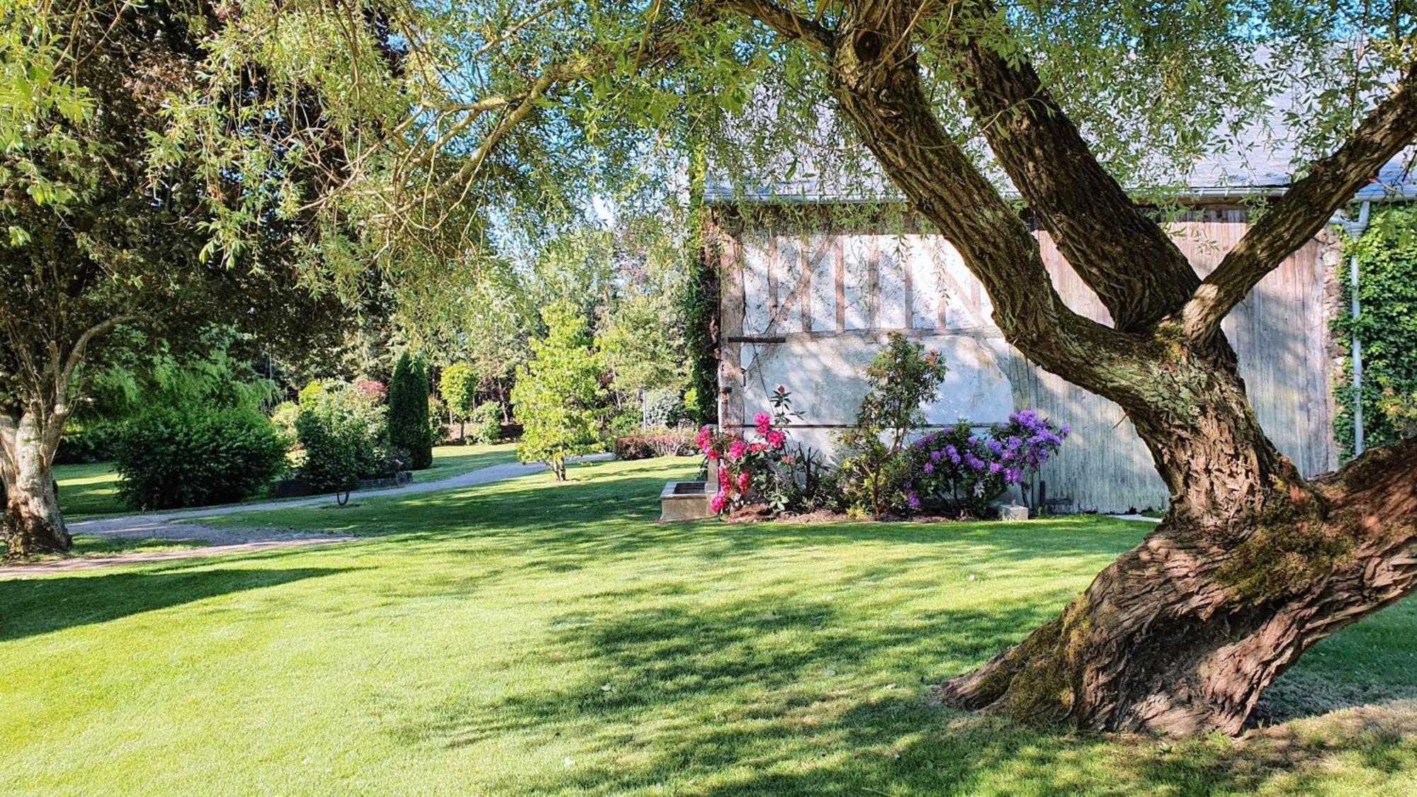 Domaine Des Clos Vallees Longnes Bagian luar foto